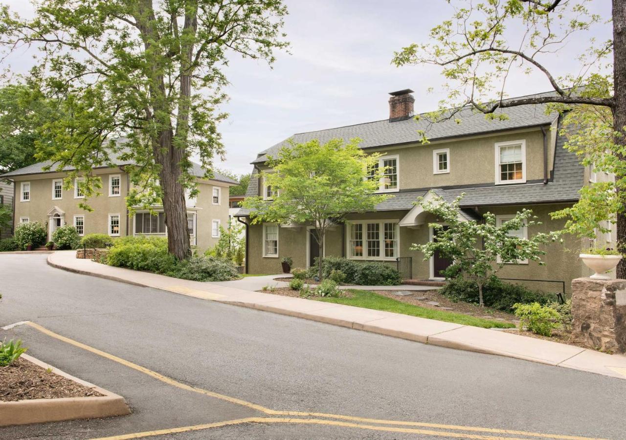 Oakhurst Inn At The University Charlottesville Ngoại thất bức ảnh