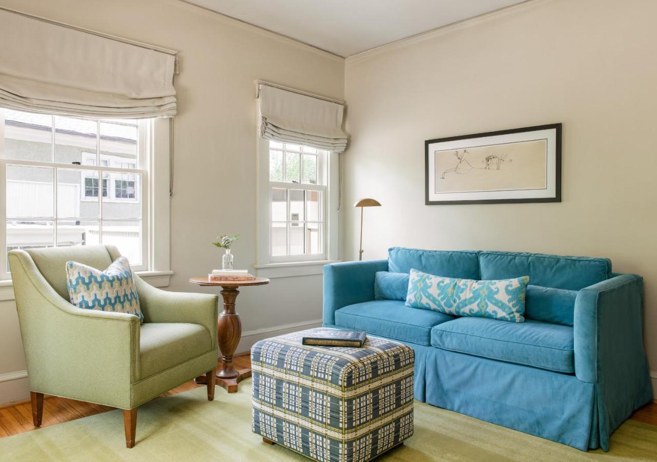 Oakhurst Inn At The University Charlottesville Ngoại thất bức ảnh