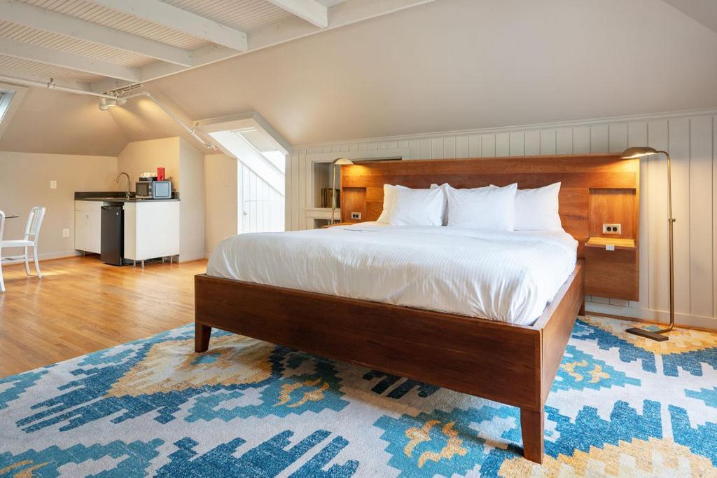 Oakhurst Inn At The University Charlottesville Ngoại thất bức ảnh